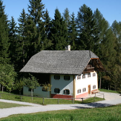 Kleinanwesen aus Oberteisendorf, Hausname "Weidacher"
