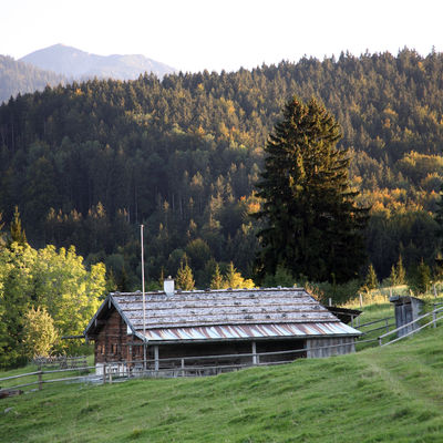 On a mid-altitude mountain pasture, this mountain pasture hut was used from the end of June until the end of July and from mid-August to mid-September.